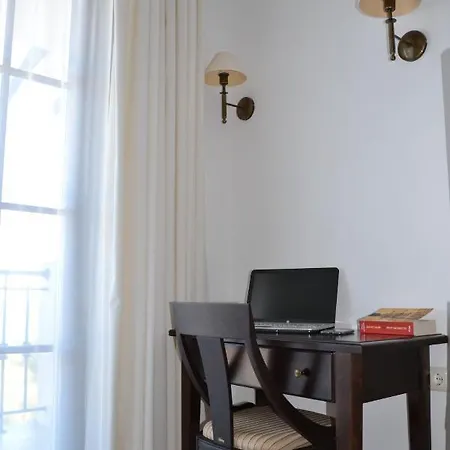 On The Cliff דירה אובזור