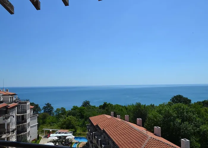 On The Cliff Апартамент *