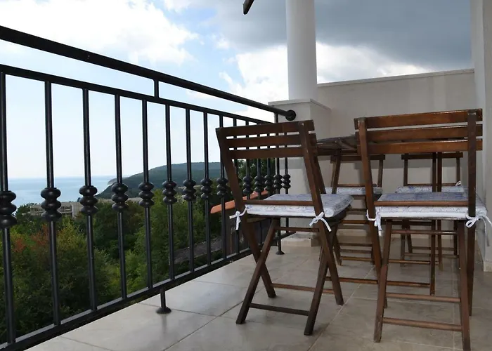 Апартамент On The Cliff Обзор